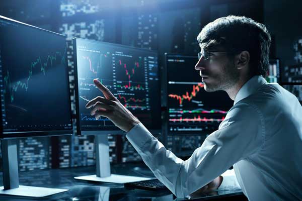 How to Become a Cyber Analyst